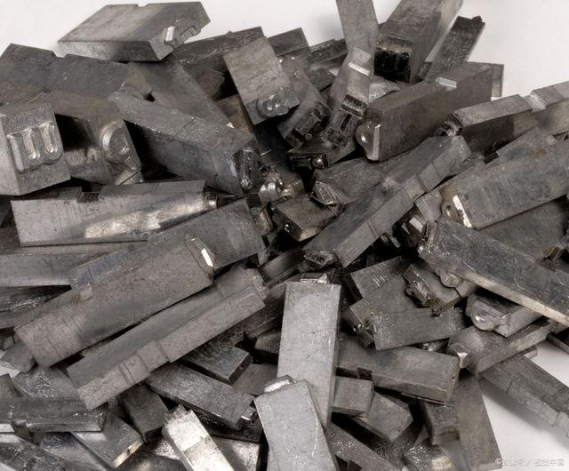 普潤貿(mào)易專業(yè)回收提煉含鈀廢料