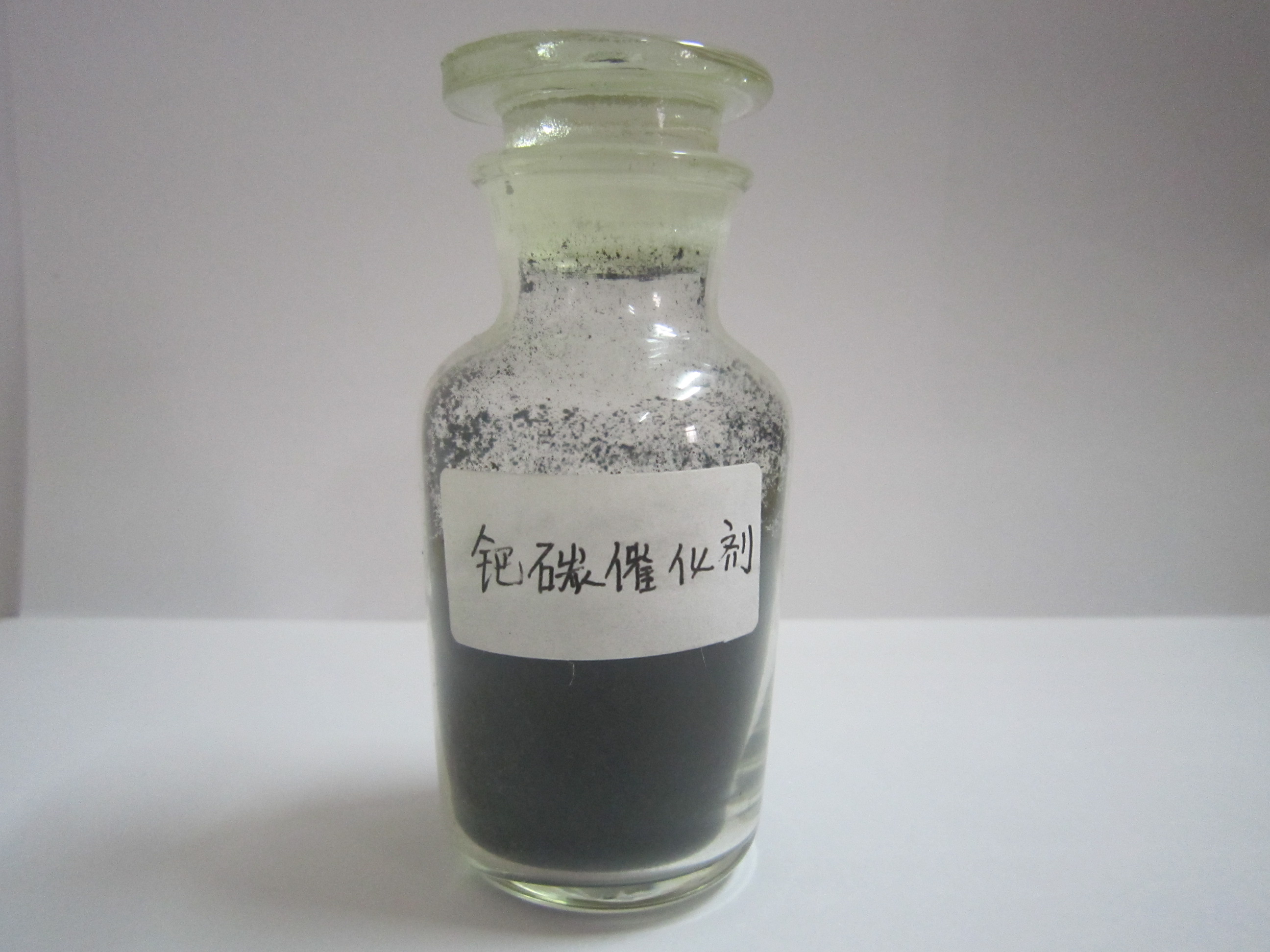 在鈀碳回收過程中，如何確保環(huán)保處理和廢物管理？